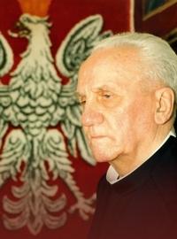 Był dla nas... Trudno w krótkich słowach podsumować jego zasługi dla mieszkańców Gdyni. Przede wszystkim był dla ludzi opoką. Jak sam mówił: Ja uważałem za podstawowy obowiązek pomoc bliźniemu.