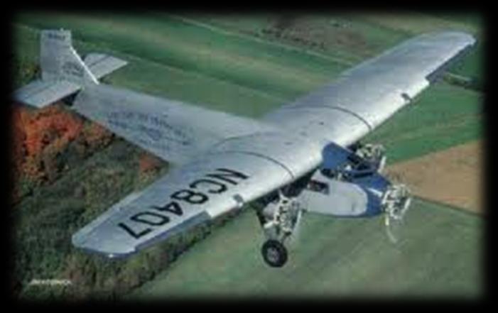 Historia samolotu pasażerskiego Drugim samolotem był Ford Trimotor "The Tin Goose" (Cynowa Gęś). Wyprodukowany w 1925 r. Jego produkcję zakończono w czerwcu 1933 r.