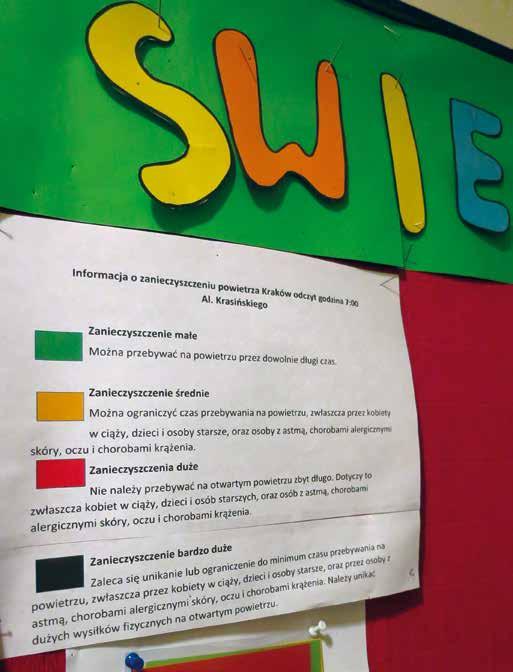 Zdjęcie tablicy ogłoszeń w jednej z