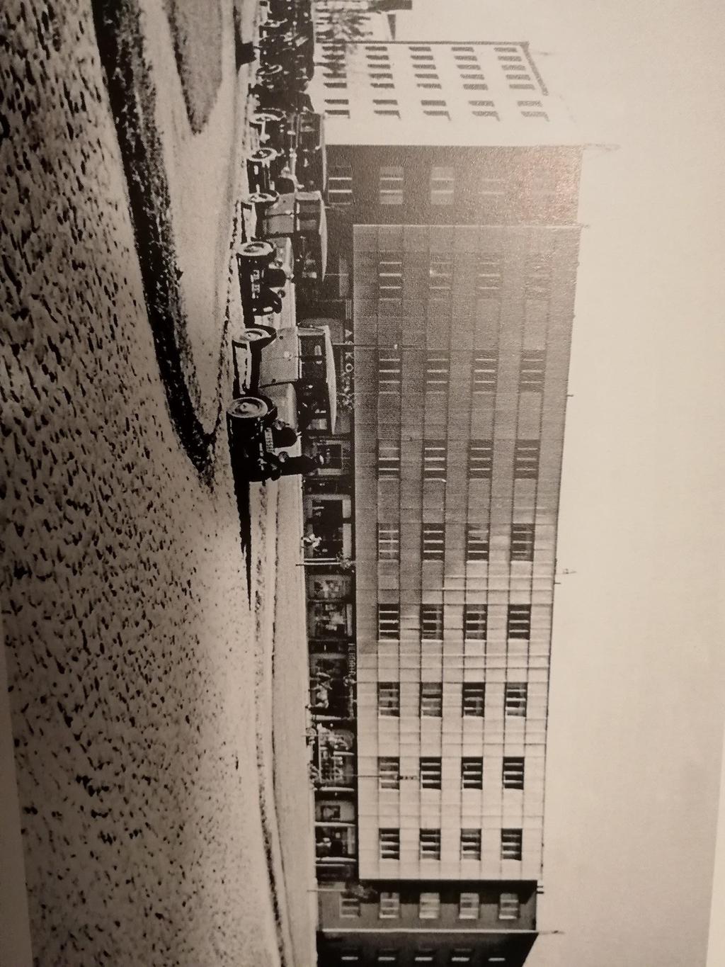 Plac Inwalidów lata 30-te XX wieku.