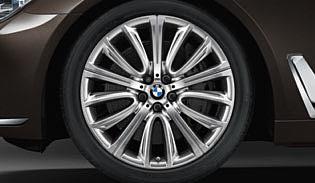 lekkich V Spoke 620; 8,5 J x 19, opony 245/45 R 19 19-calowymi obręczami kół ze stopów lekkich Double Spoke 630, 8,5 J x 19 z