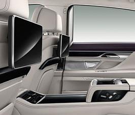 GENY M W STANDARDZIE. BMW M760Li xdrive V12 Excellence.