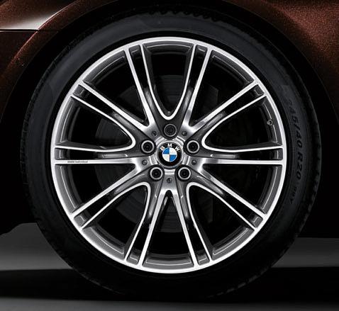64 65 Wyposażenie OBRĘCZE KÓŁ I OPONY. wyposażenie standardowe wyposażenie dodatkowe ORYGINALNE AKCESORIA BMW.