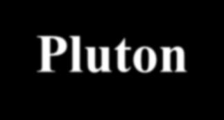 Pluton powierzchnia - lód azotowy (98%), metanowy, CO (łącznie <2%) oraz zmieszany z azotowym C_2H_6 (reliktowy lub pochodzenia UV), pod powierzchnią gruba warstwa lodu H_2O możliwy ocean Charon