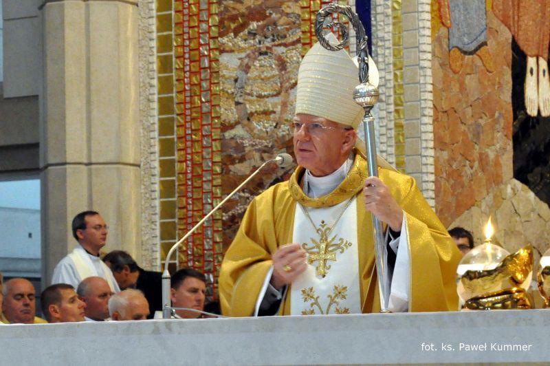 List pasterski abp. Marka Jędraszewskiego do Archidiecezji Krakowskiej, który będzie odczytywany w kościołach w niedzielę 29 stycznia. Oto tekst Listu: Drodzy Archidiecezjanie!