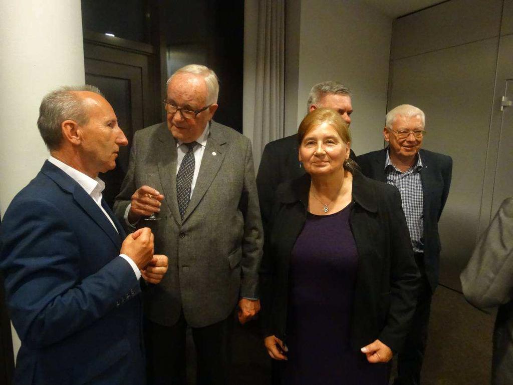 poczęstunek, po którym nastąpiło