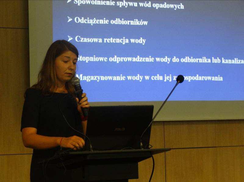 68 Informator Budowlany 2/2017 Po ostatnim wykładzie uczestnicy Konferencji wysłuchali prezentacji Firmy