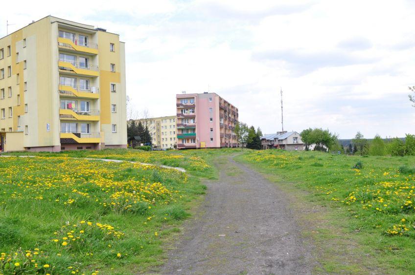 Ciąg pieszo-rowerowy na odcinku od ul. Skalistej w kierunku do ul.