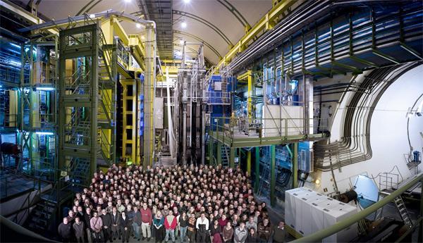 62 FOTON 122, Jesień 2013 W zespole współpracującym w eksperymencie LHCb uczestniczy około 620 fizyków (rys.