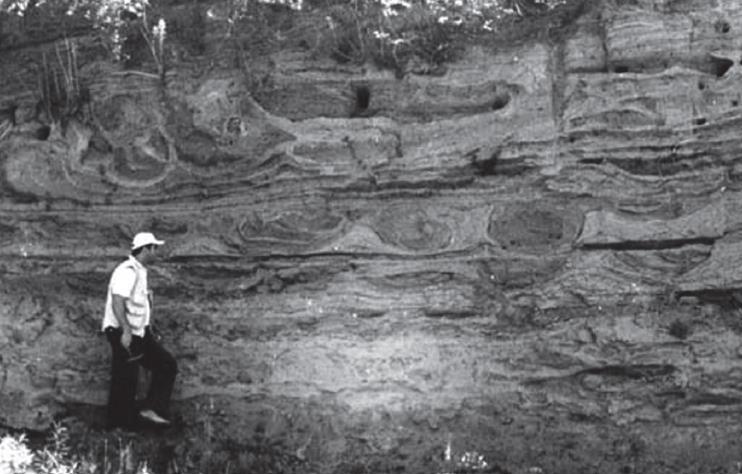 Sedimentation in an active strike-slip basin, Southeastern Turkey.