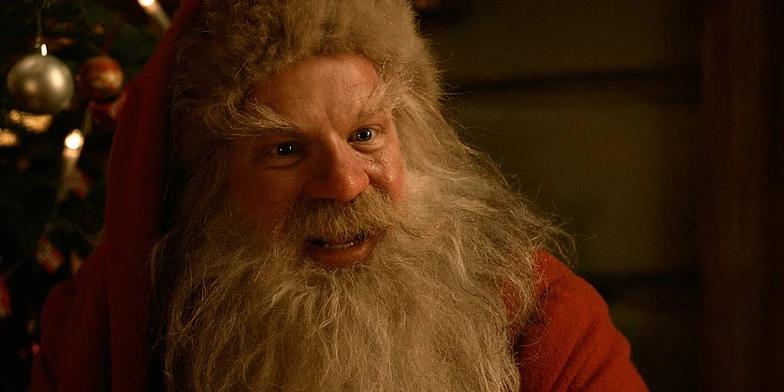 LISTOPAD Mikołaj w każdym z nas Chyba nikt na świecie nie kocha bardziej świąt od stolarza Andersena. Każdego roku poświęca się aby zapewnić swojej rodzinie idealne Boże Narodzenie.