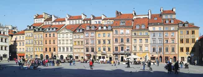 Zachowane elementy z polichromią z 1928 roku poddano restauracji, a wykonanie wystroju odbudowanych elewacji ponownie oddano w ręce artystów.