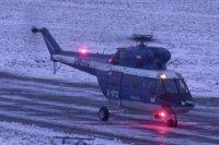 Na warszawskim lotnisku stacjonują: Bell 206, dwa śmigłowce W-3 i trzy śmigłowce Mi-8. W hangarze stoi mały niebiesko-biały helikopter z napisem "Policja".