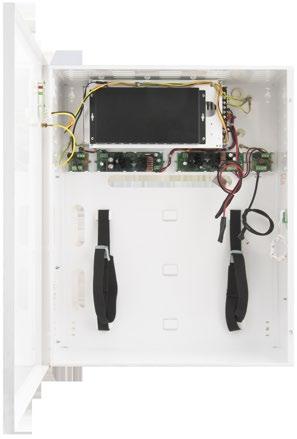 miejscem na rejestrator S64-CRB 4 porty PoE 10/100 Mb/s IEEE 802.