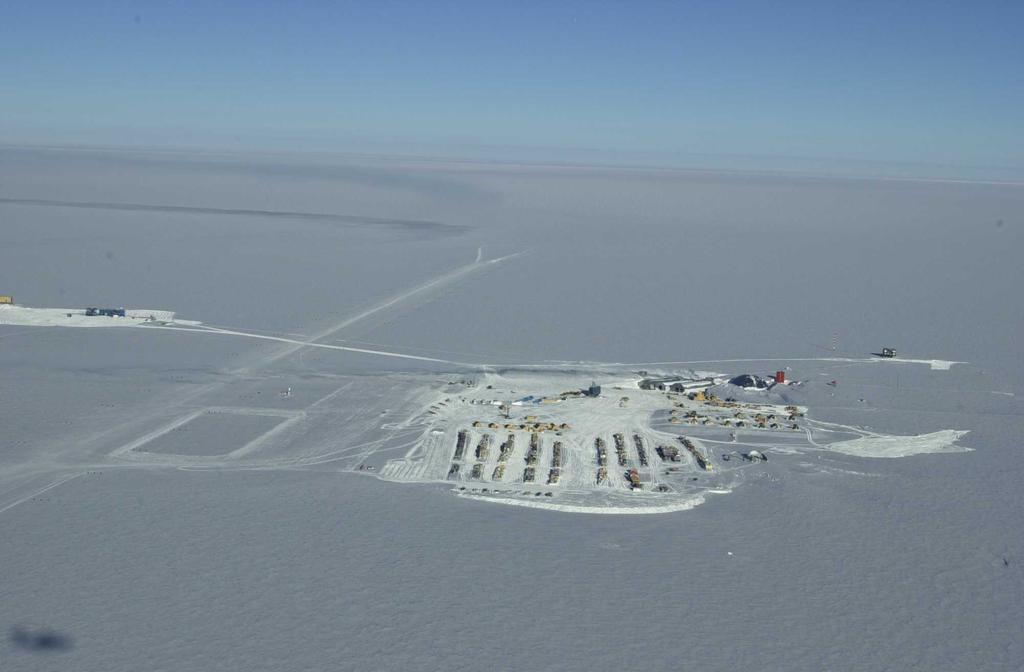 AMANDA/ICECUBE - eksperyment na Antarktydzie Biegun Południowy AMANDA Pas startowy -