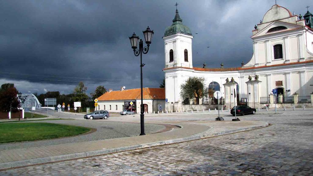 sierpień / august Droga wojewódzka nr 671 w mieście Tykocin. Fotografia nadesłana przez Podlaski Zarząd Dróg Wojewódzkich w Białymstoku.