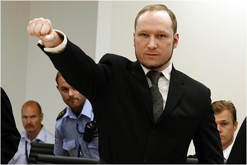 Anders Breivik 22 lipca 2011 roku dokonał dwóch zamachów: na siedzibę premiera Norwegii, w którym zginęło 8 osób, oraz na uczestników obozu młodzieżówki norweskiej Partii Pracy, w którym zginęło 69