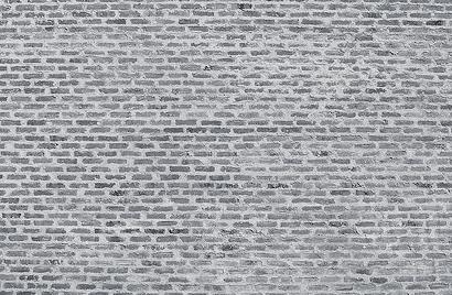 Marka w Sztokholmie, ukończonym w 1960 roku, cegły mają nie tylko inne odcienie, ale przede wszystkim łączą je niezgrabne, nierówne spoiny o szerokości kilku centymetrów (ryc. 21).