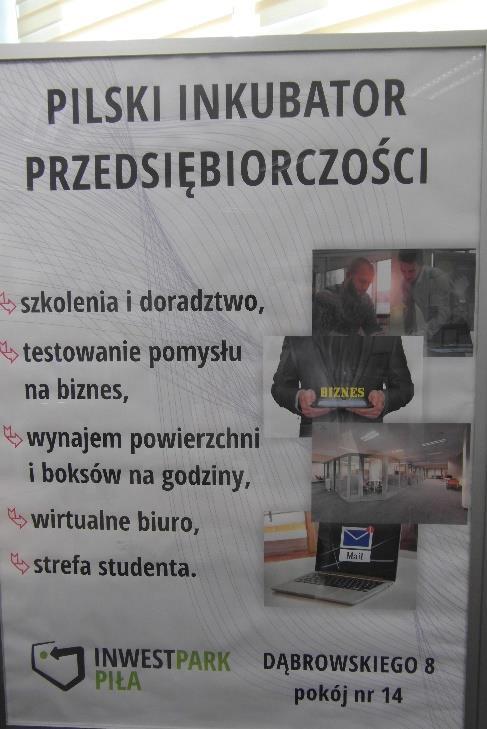 Przedstawicielami reprezentującymi stoisko UTP byli dr inż. Mariusz Sulima (W.