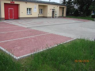 Parking w Turznie przy Świetlicy.