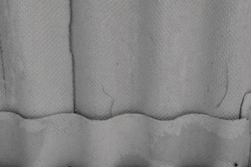 W literaturze zidentyfikowanych jest ponad 1.000 różnych technologii, w których azbest znalazł zastosowanie. Największe zastosowanie w przemyśle znalazł azbest chryzotylowy.