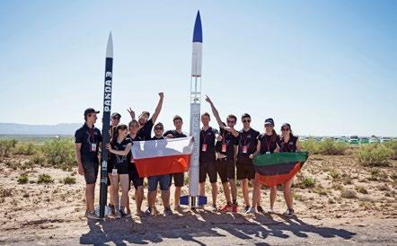 Turbulencja na naszej uczelni STUDENCI Biuro Prasowe AGH Drużyna AGH Space Systems była pierwszym i jedynym do tej pory zespołem z Polski, który wystartował w prestiżowych zawodach Spaceport America