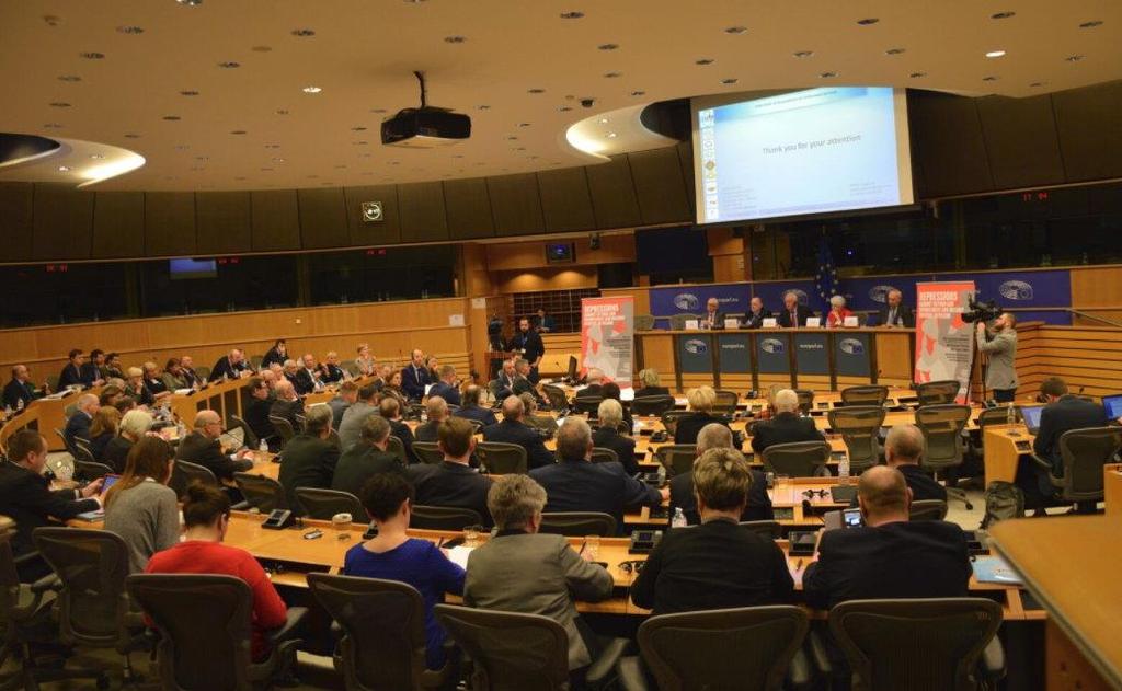 - A ja w takim stanie służyłem dla totalitarnego państwa? Może jestem cyborgiem? Chyba nie, więc pytam się, dlaczego pozbawiono mnie renty?