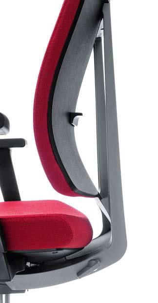 A freely adjustable backrest contour that best fits you.