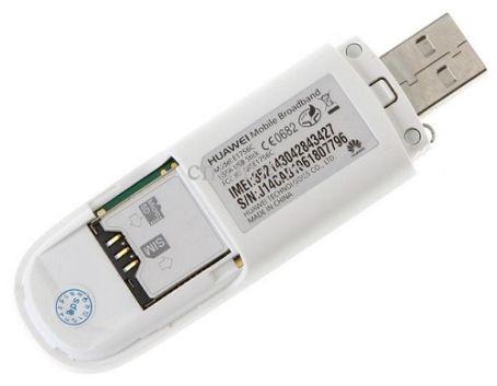 Zadanie 8. Które urządzenie sieciowe zostało przedstawione na rysunku? Modem US Adapter IrD Adapter Bluetooth. Karta sieciowa WiFi. Zadanie 9.