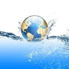 Woda jest na Ziemi bardzo rozpowszechniona. Występuje głównie w oceanach, które pokrywają 70,8% powierzchni globu, ale także w rzekach, jeziorach i w postaci stałej w lodowcach.