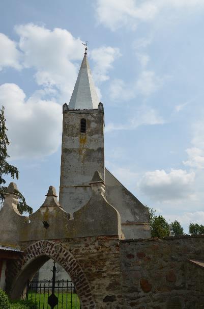 2. Bogdanów, cmentarz rzymskokatolicki, 1810 r. najstarszy zachowany nagrobek z 1849 r. 3. Gałązczyce, cmentarz rzymskokatolicki, 1605 r. najstarszy zachowany nagrobek z 1924 r. 4.