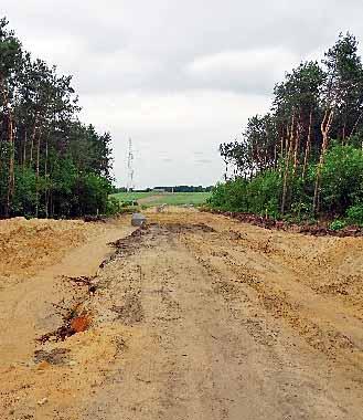 Tomaszów Mazowiecki łączącej drogę ekspresową S8 stanowiącą element drogi TEN-T na łączną kwotę około 8 mln zł.