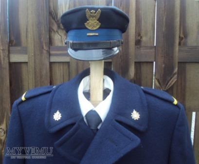 Płaszcz zimowy strażaka zawodowego z lat 970-80 209-0-5 Płaszcz zimowy strażaka zawodowego z lat 970-80 Uowanie strażackie Płaszcz wprowadzony Zarządzeniem Ministra Spraw