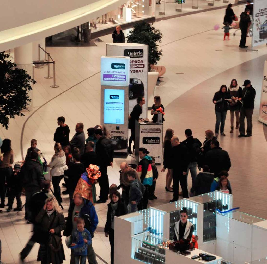 wykorzystaniem kiosków multimedialnych.