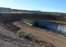 18 Kanał Central Arizona Project kieruje wodę przez określoną liczbę kanałów od rzeki Colorado do szczególnie suchych regionów w stanie Arizona. Prace przebudowy kanału ukończono w roku 2011.
