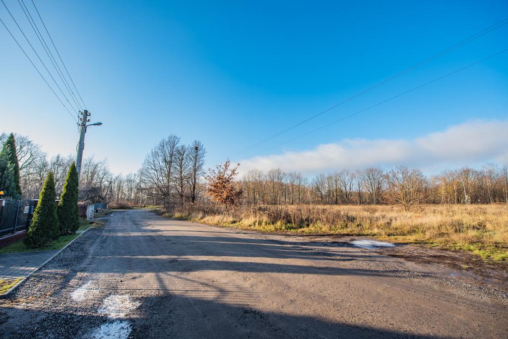 9/20 Brzoskwiniowa bez numeru zdjęcie Brzoskwiniowa bez numeru Bałuty 36/15, B-7 226 000,00 1000 MN - teren zabudowy mieszkaniowej jednorodzinnej wodociąg, kanalizacja,