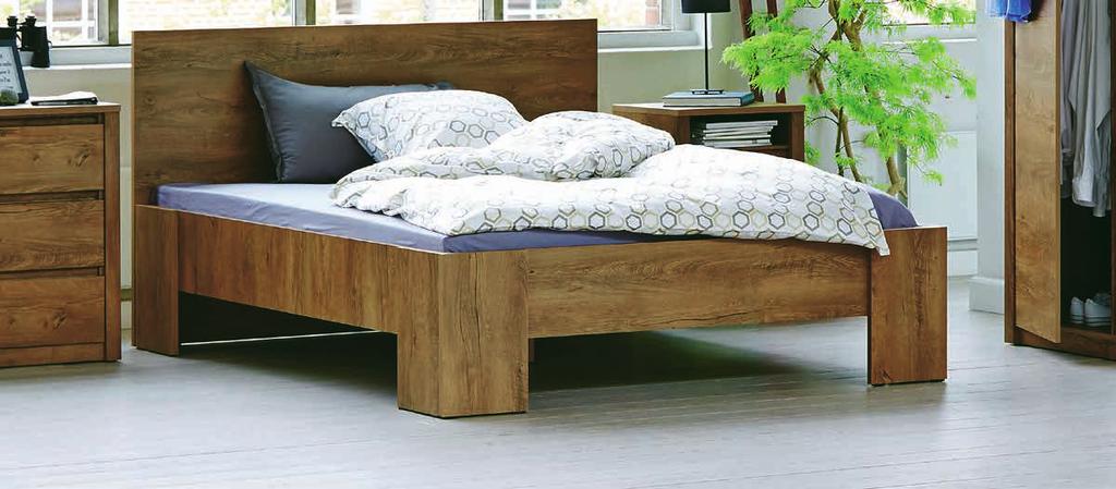 łóżko. Poduszki siedziskowe z odzyskującej kształt pianki w wytrzymałym poszyciu.