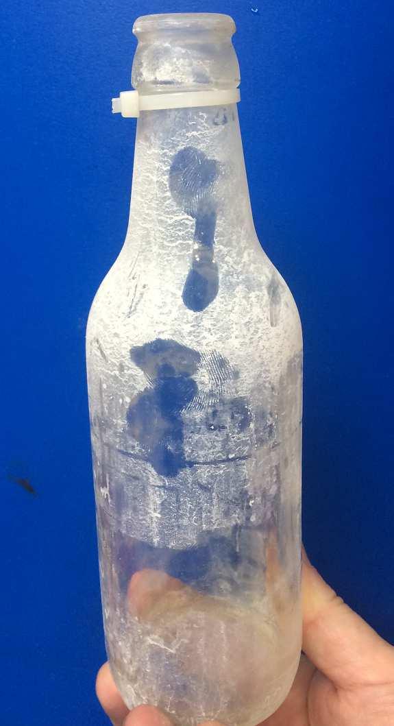 Myjka butelek Najczęstsze problemy: Osady wapienne Powstają głównie w wyniku Przetrzymywania butelek w Nieodpowiednich