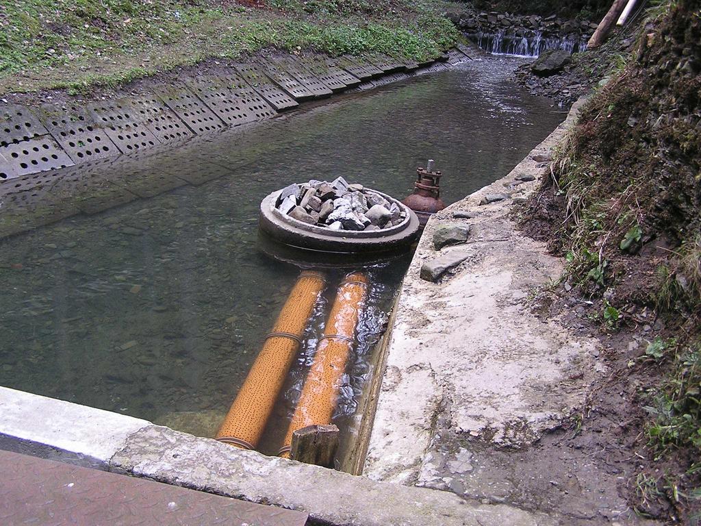 Miejsce ujmowania wody dla SUW w Łosieniu Miejsce ujmowania wody dla SUW