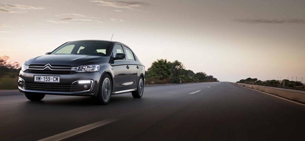 WYDAJNE I EKOLOGICZNE SILNIKI 3,9 l / 100 km ; 103 g / km Silniki CITROËNA C-ELYSÉE są ekonomiczne i odznaczają się dużą mocą oraz trwałością. Benzynowy 1.2 PureTech 82 i wysokoprężny 1.