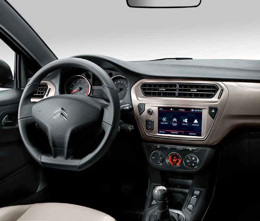 ELEGANCKIE WNĘTRZE Ergonomia wnętrza CITROËNA C-ELYSÉE jest starannie przemyślana.