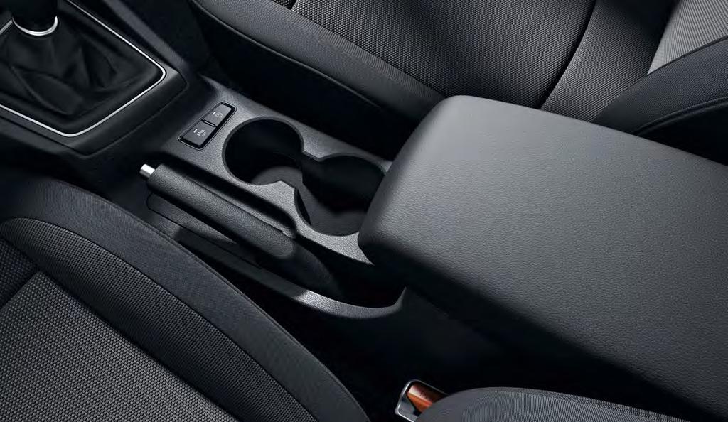 Komfort w dobrym stylu Nowy Hyundai i20 oferuje kombinację wyjątkowej przestronności i stylowego wykończenia wnętrza, dzięki czemu jest równie