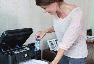 Wbudowana głowica drukująca Drukarki EcoTank mają wbudowaną głowicę drukującą, która zapewnia niezawodne drukowanie.