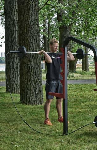 Zarzut na klatkę piersiową - clean plecy - odc. szyjny, uda barki, biceps, brzuch, m.