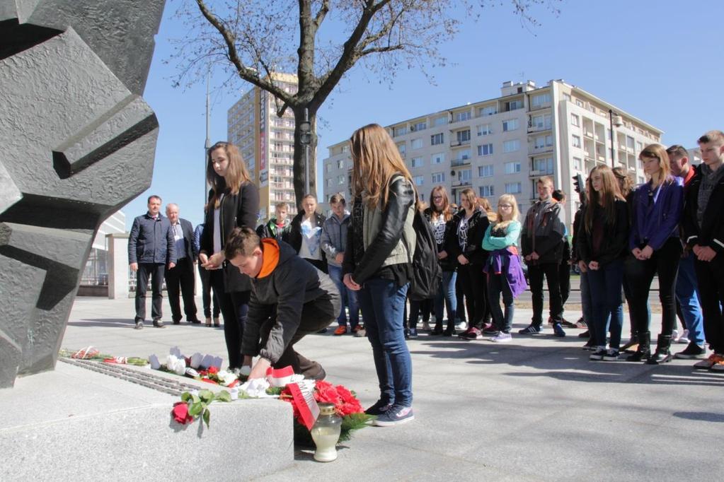 UDZIAŁ W UROCZYSTOŚCIACH PATRIOTYCZNYCH