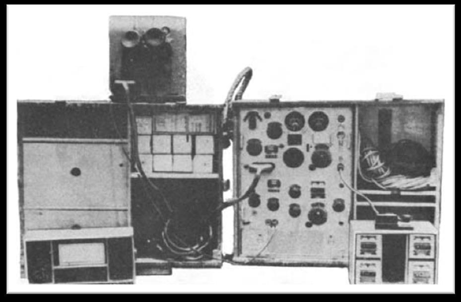 Nadajnik był zasilany z ręcznego generatora prądu a odbiornik z baterii. Radiostacja była przystosowana do przewozu z wykorzystaniem 2 koni jucznych.