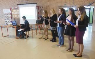 6 Projekty edukacyjne klas II gimnazjum 21 marca 2016 roku w gimnazjum odbyło się podsumowanie projektów edukacyjnych.