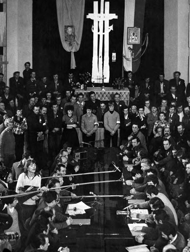 Fot. A. Urbański, ze zbiorów J. Konkela Podpisanie porozumień rzeszowskich 18 lutego 1981 r. i że to jest program na lata. Pora więc zapytać o pomysł utworzenia Komisji ds.