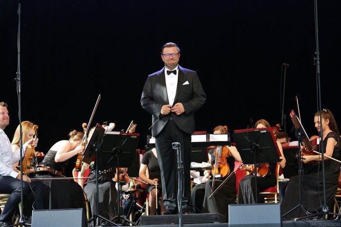 Imprezę uświetniła także Orkiestra Dęta OSP Nadarzyn oraz zespół Mali Karniewiacy.