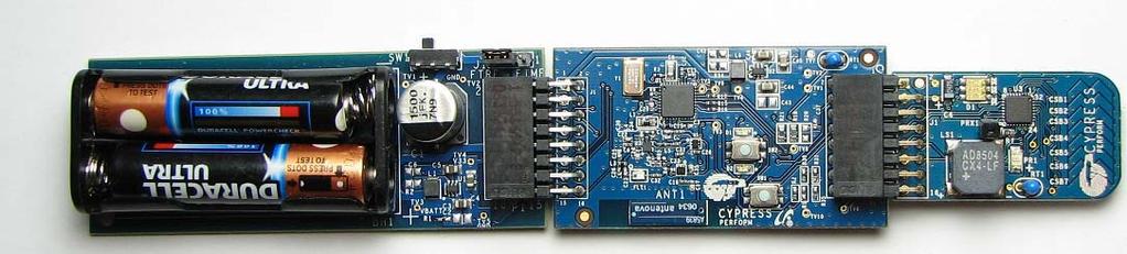 Wireless MultiFunction Demonstration W celu uruchomienia przykładów demonstrujących przesyłanie bezprzewodowo danych z czujników znajdujących się na płycie MultiFunction Expansion Card (FTMF) należy